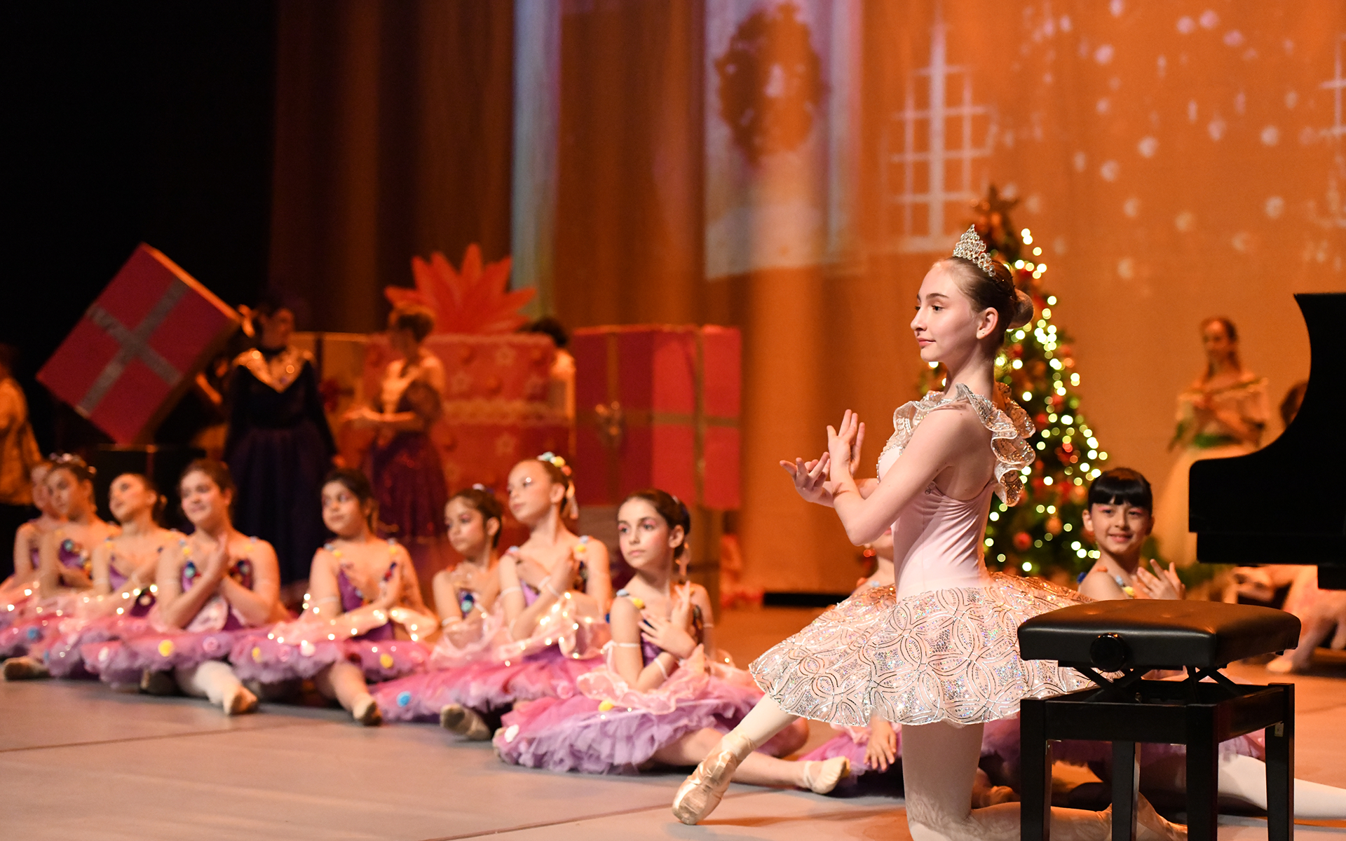 SİHİRLİ PABUÇLAR BALE OKULU